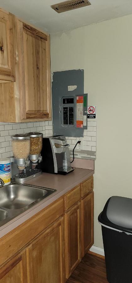 Apartamento Hidden Gem Near Downtown Frederick And Shopping Exterior foto
