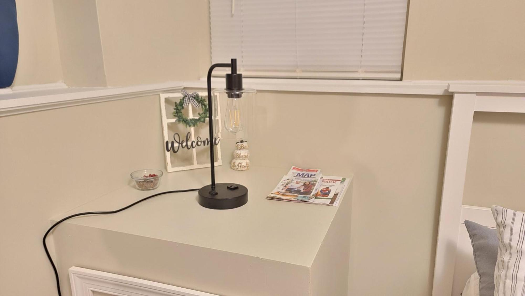 Apartamento Hidden Gem Near Downtown Frederick And Shopping Exterior foto